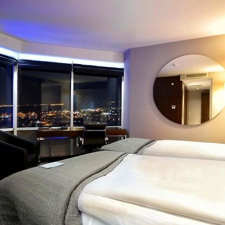 Ramada Encore By Wyndham Izmir Eksteriør billede